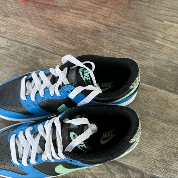 Brand New Nike Dunk Low SE “Black Light Photo Blue Mint Foam” Big Kids s… - Picture 6 of 8